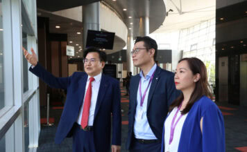 Exploring Efficient Operation Strategies for Convention Centers: Daegu EXCO and Singapore EXPO Collaborate
