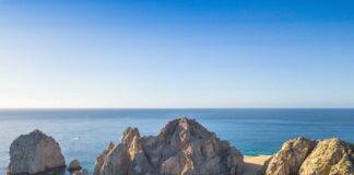 부킹닷컴, ‘2025년 트래블러 리뷰 어워즈’ 수상자 발표…올해의 ‘톱 웰커밍’ 여행지도 함께 공개