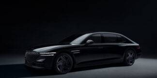 제네시스 ‘G90 롱휠베이스 블랙’ 첫 출시