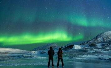 부킹닷컴, 2025년 야간 관광 명소 5선 소개