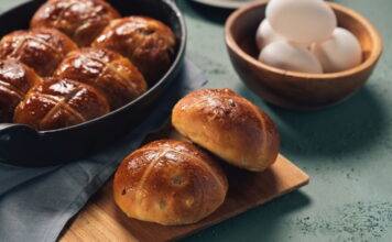 안다즈 서울 강남, 부활절 맞이 이색 상품 ‘핫 크로스 번’ 출시