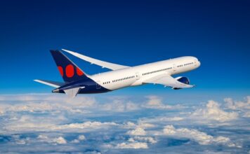 좁아지는 하늘에서 혼자 넓혔다…에어프레미아의 반전 선택