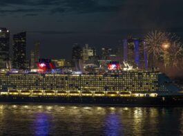 디즈니 크루즈 라인, 싱가포르서 아시아 첫 모항 크루즈 ‘디즈니 어드벤처호’ 명명식 진행