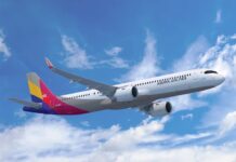 아시아나 스타얼라이언스 이탈 임박… 장거리 여행객이 잃게 될 것들 운항중인 아시아나항공 여객기. 사진제공: 아시아나항공