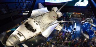 아르테미스 2호 귀환… 달 탐사를 관광 자산으로 바꾼 미국관광청의 영리한 전략